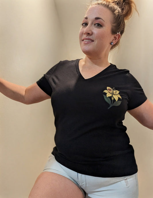 Women’s relaxed v-neck t-shirt